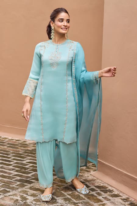 Dohr India Nurah Aari Embroidered Kurta Set 