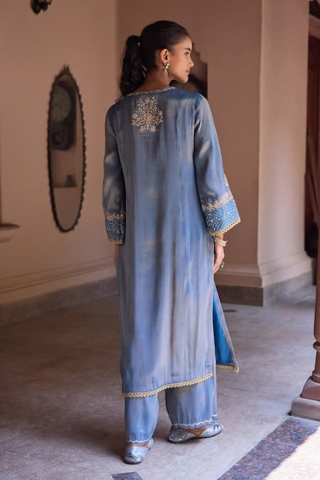 Shop Dohr India Cobalt Tissue, Kota Doria Zari, Sequins, Lace, Divani Floral Kurta Set at Aza Fashions Shop_Dohr India_Cobalt Tissue, Kota Doria Zari, Sequins, Lace, Divani Floral Kurta Set _at_Aza_Fashions