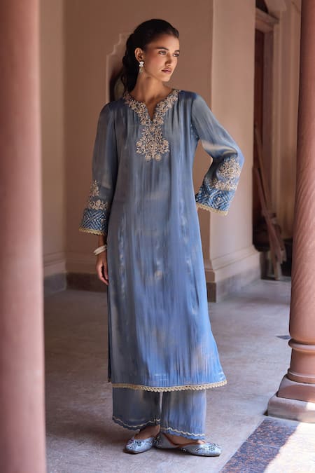 Dohr India Cobalt Tissue, Kota Doria Zari, Sequins, Lace, Divani Floral Kurta Set Online at Aza Fashions Dohr India_Cobalt Tissue, Kota Doria Zari, Sequins, Lace, Divani Floral Kurta Set _Online_at_Aza_Fashions