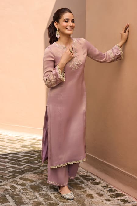 Dohr India Purple Tissue Embroidery, Zari, Sequins Split V-neck Divani And Kurta Set Online at Aza Fashions Dohr India_Purple Tissue Embroidery, Zari, Sequins Split V-neck Divani And Kurta Set _Online_at_Aza_Fashions