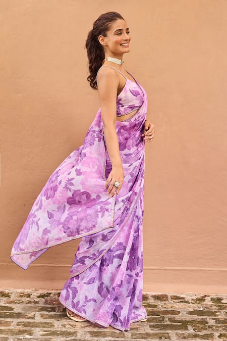 Dohr India Amber Floral Pattern Saree With Blouse 