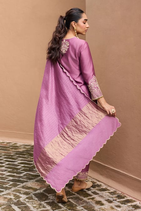 Dohr India Falak Zari & Sequins Embroidered Choga Kurta Set 