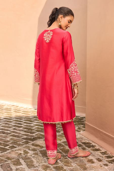 Dohr India Falak Zari & Sequins Embroidered Choga Kurta Set 