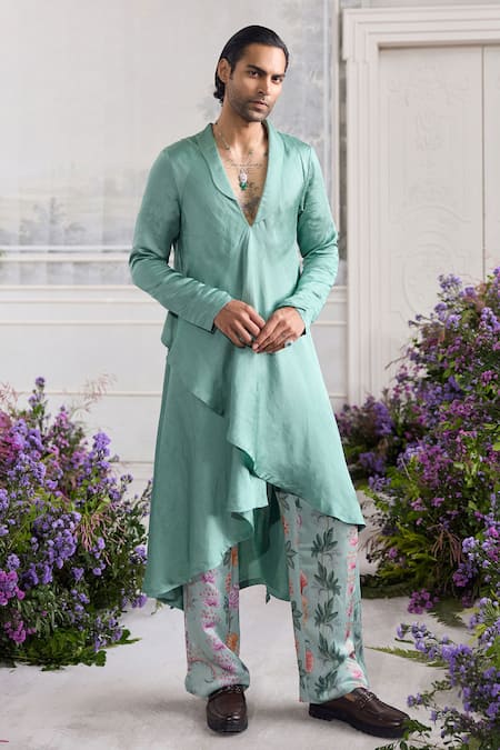 Mahima Mahajan Amar Angrakha Kurta & Quilted Fanah Print Trouser Set 