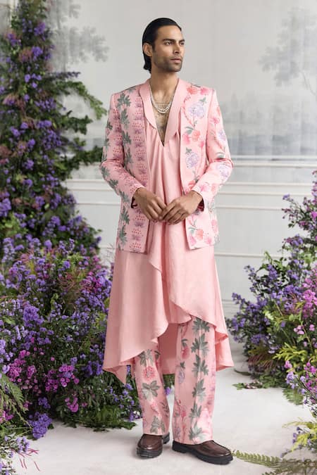 Mahima Mahajan Anas Quilted Hand Embroidered Blazer Kurta Set 