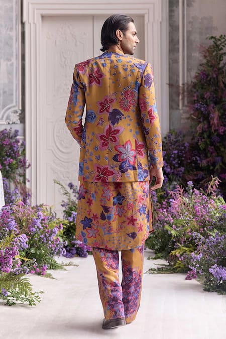 Mahima Mahajan Habib Fanah Print Embroidered Blazer & Kurta Set 