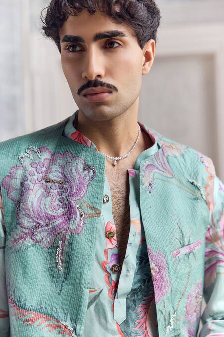 Shop Mahima Mahajan Green Satin, Organza, Linen Ashan Fanah Print Quilted Bundi Kurta And Trouser Set Online at Aza Fashions Shop_Mahima Mahajan_Green Satin, Organza, Linen Ashan Fanah Print Quilted Bundi Kurta And Trouser Set _Online_at_Aza_Fashions