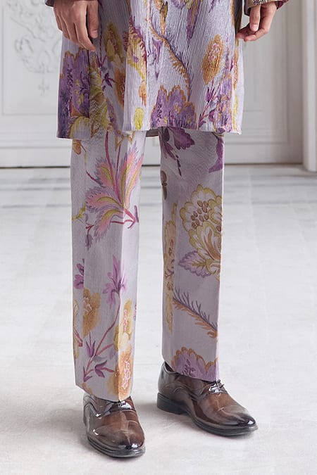Mahima Mahajan_Lilac Satin, Organza Aariz Fanah Print Pleated Kurta And Pintuck Trouser _Online_at_Aza_Fashions