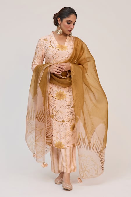 Ruchi Marodia Krishna Kamal Print Kurta Set 