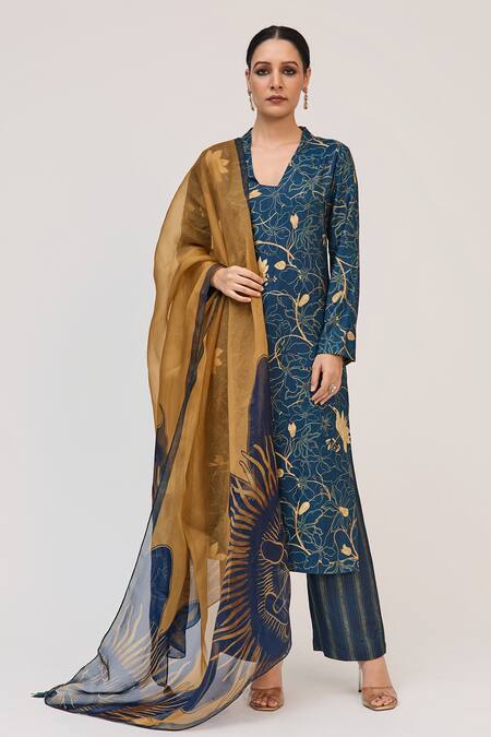 Buy_Ruchi Marodia_Blue Bamboo, Cotton, Organza Tassels V-neck Krishna Kamal Print Kurta Set 
