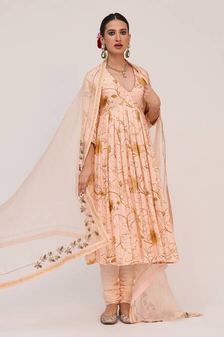 Ruchi Marodia_Peach Bamboo, Cotton, Organza Embroidery V-neck Krishna Kamal Print Anarkali Set _Online_at_Aza_Fashions