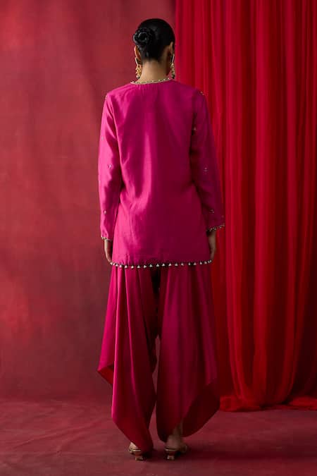 Shikha Mehta Ilaa Embroidered Kurta With Cowl Pant 