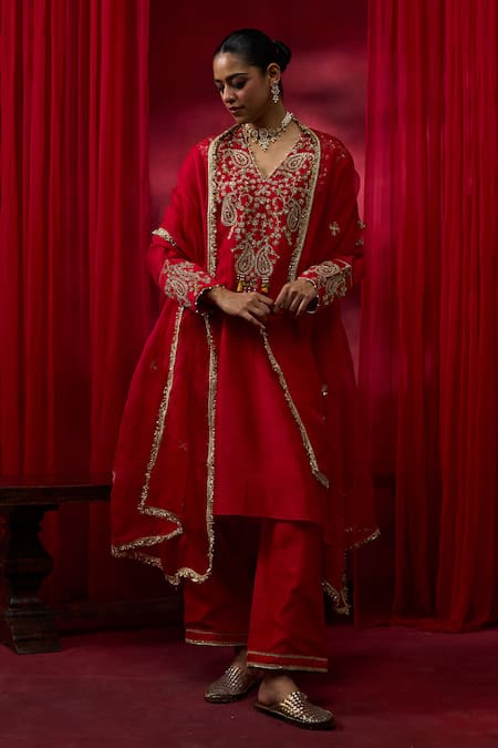 Shikha Mehta Kiara Embroidered Kurta Set 