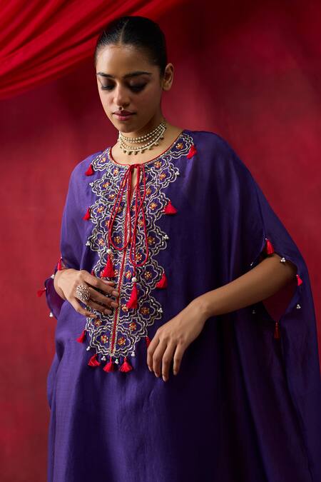 Shop Shikha Mehta Purple Chanderi Silk Embroidery, Sequins, Tassels Split V-neck Mahi Kaftan Set Online at Aza Fashions Shop_Shikha Mehta_Purple Chanderi Silk Embroidery, Sequins, Tassels Split V-neck Mahi Kaftan Set _Online_at_Aza_Fashions