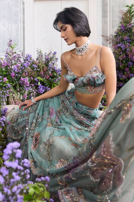 Mahima Mahajan_Green Silk Organza Embroidery, Ishika Floral Pre-draped Saree And Padded Blouse _at_Aza_Fashions