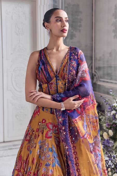 Mahima Mahajan_Yellow Silk Organza Embroidery, Sequins, Stones V-neck Maham Corset Lehenga Set _Online_at_Aza_Fashions