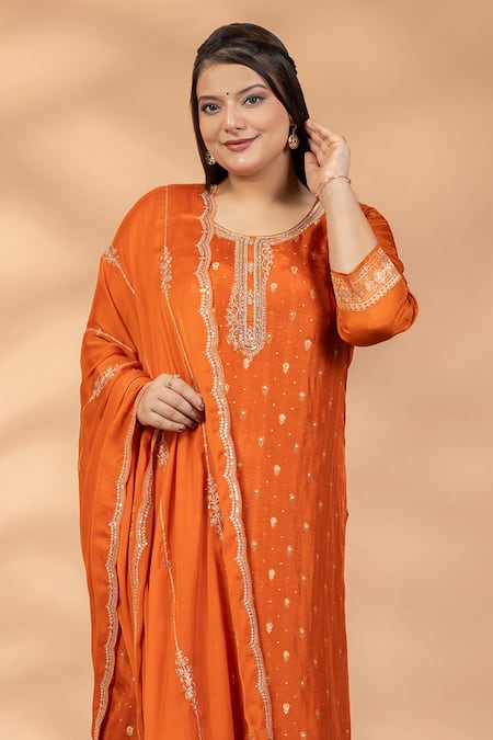 Buy_Mamicha_Orange Silk Embroidery, Zari Round Neck Rooh-e-rust Kurta Set _Online_at_Aza_Fashions