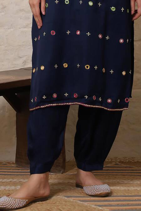 Sheeshakari_Blue Silk Mirrors, Beads, Embroidery, Zari V-neck Paisley Work Kurta Salwar Set _Online_at_Aza_Fashions