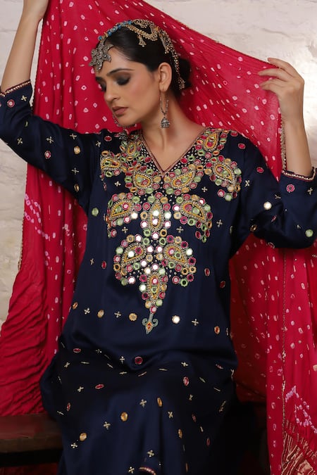 Sheeshakari_Blue Silk Mirrors, Beads, Embroidery, Zari V-neck Paisley Work Kurta Salwar Set _at_Aza_Fashions