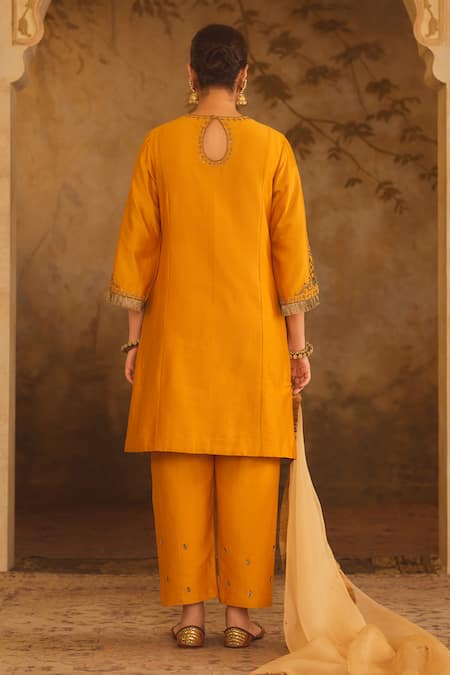 AFRIYA Zardozi & Dori Embroidered Kurta Set 