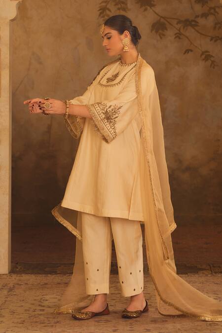 Shop_AFRIYA_Cream Chanderi , Organza Embroidery, Sequins, Zardozi Dori Kurta Set _Online_at_Aza_Fashions