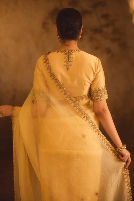 Shop_AFRIYA_Gold Organza, Chanderi Sequins, Tassels, Zari, Saree With Blouse _Online_at_Aza_Fashions