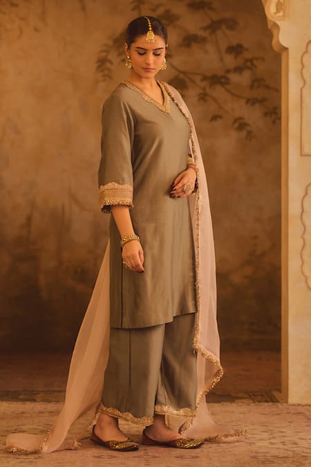 AFRIYA_Green Chanderi , Organza Gota Patti, Fringe V-neck Border V Kurta Set _at_Aza_Fashions