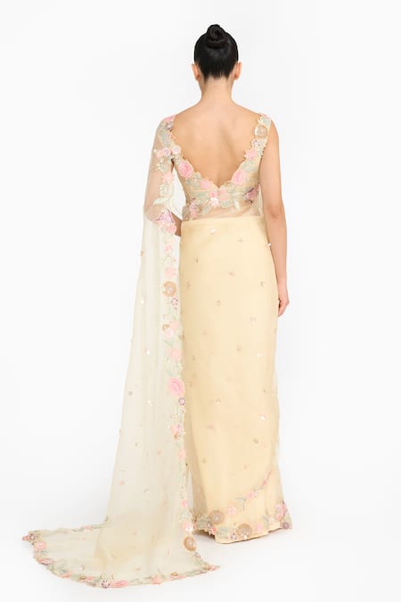 Gauri & Nainika Prima Vera Embroidered Saree With Blouse 