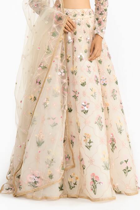 Buy_Gauri & Nainika_Ivory Tulle Embroidery, Sequins Round Neck Lattice Floral Lehenga Set 
