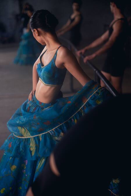 Gauri & Nainika Blue Silk Organza Piping, Ruffles Square Neck Chinoiserie Print Lehenga Set Online at Aza Fashions Gauri & Nainika_Blue Silk Organza Piping, Ruffles Square Neck Chinoiserie Print Lehenga Set _Online_at_Aza_Fashions