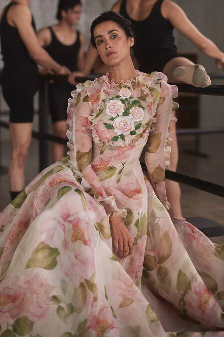 Buy_Gauri & Nainika_Pink Silk Organza Embroidery, Sequins, Beads Round Neck Indian Rose Printed Gown 