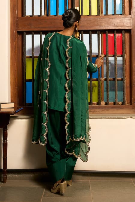 Saangi Green Golden Meadow Kurta Set 