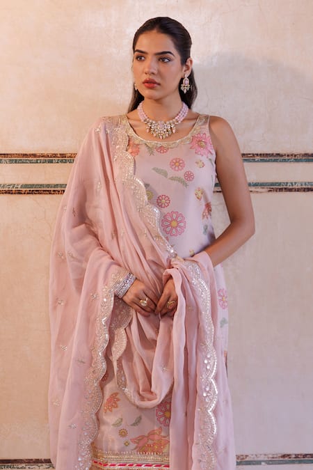 Bannhi By Priyanka Rathore_Pink Tissue, Georgette Lace, Embroidery, Floral Printed Kurta Set With Dupatta _at_Aza_Fashions