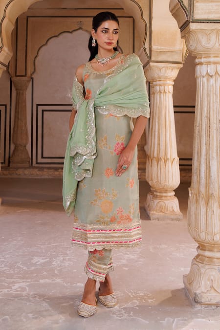 Shop_Bannhi By Priyanka Rathore_Green Tissue, Georgette Lace, Floral Printed Kurta Set With Embroidered Dupatta _Online_at_Aza_Fashions