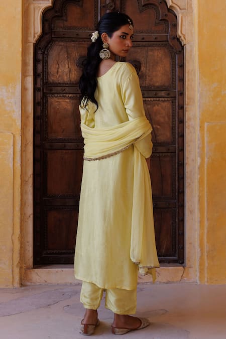 Shop_Bannhi By Priyanka Rathore_Yellow Silk, Chiffon Embroidery, Lace V-neck Hand Kurta Pant And Dupatta Set _at_Aza_Fashions