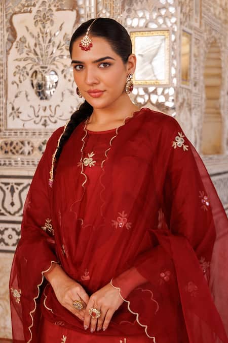 Bannhi By Priyanka Rathore_Maroon Silk, Organza Gota Patti, Mirrors, Sequins Kurta Dhoti Pant And Dupatta Set _at_Aza_Fashions