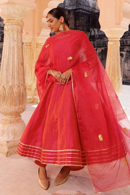 Buy_Bannhi By Priyanka Rathore_Pink Silk, Organza Gota Patti, Embroidery Detailed Anarkali Pant And Dupatta Set _Online_at_Aza_Fashions