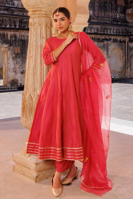 Shop_Bannhi By Priyanka Rathore_Pink Silk, Organza Gota Patti, Embroidery Detailed Anarkali Pant And Dupatta Set _Online_at_Aza_Fashions