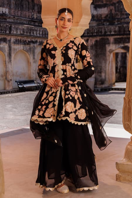 Buy_Bannhi By Priyanka Rathore_Black Crepe, Georgette Embroidery, Sequins, Zari, Lace Printed And Sharara Set 