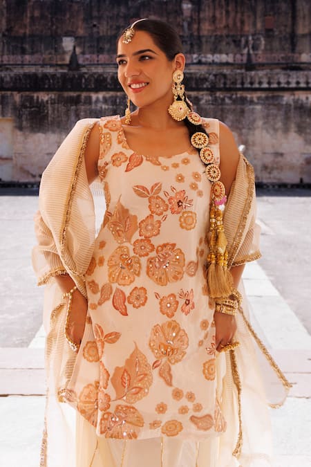 Buy Bannhi By Priyanka Rathore Ivory Crepe, Tissue Embroidery, Sequins, Printed And Kurta Skirt Set With Dupatta Online at Aza Fashions Buy_Bannhi By Priyanka Rathore_Ivory Crepe, Tissue Embroidery, Sequins, Printed And Kurta Skirt Set With Dupatta _Online_at_Aza_Fashions