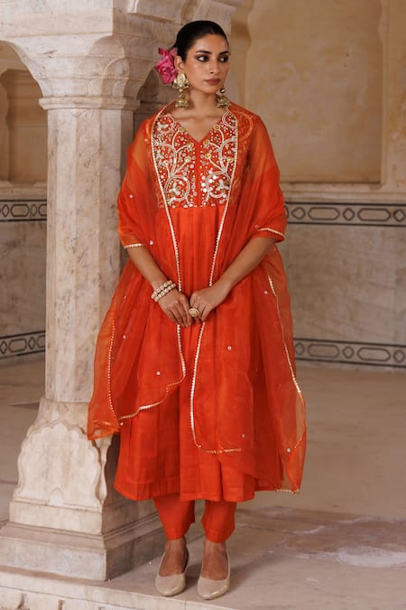 Bannhi By Priyanka Rathore Hand Embroidered Silk Anarkali Set 