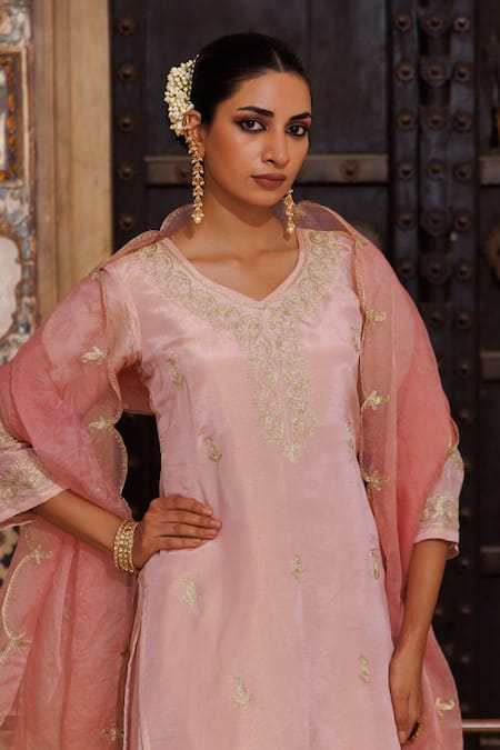 Bannhi By Priyanka Rathore_Pink Georgette, Organza Embroidery, Metallic Aari Kurta Palazzo And Dupatta Set _Online_at_Aza_Fashions