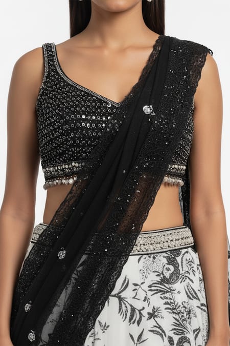 Basanti - Kapde Aur Koffee White Crepe Embroidered Lehenga Set 