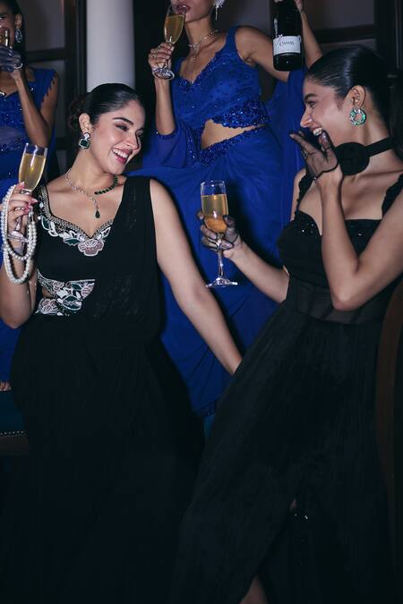 Seema Thukral Black Georgette, Sanjana Embellished Pre-draped Concept Saree With Blouse at Aza Fashions Seema Thukral_Black Georgette, Sanjana Embellished Pre-draped Concept Saree With Blouse _at_Aza_Fashions