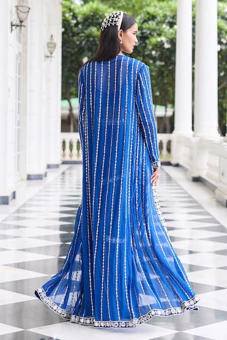 Seema Thukral Alaya Embellished Pre-Draped Saree Set With Jacket 