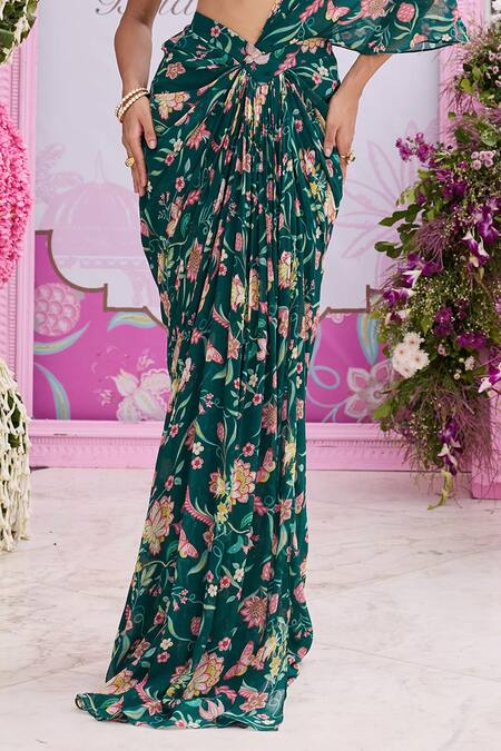 Buy_Seema Thukral_Emerald Green Georgette Beads Ashvi Printed Pre-draped Skirt Saree With Blouse _Online_at_Aza_Fashions