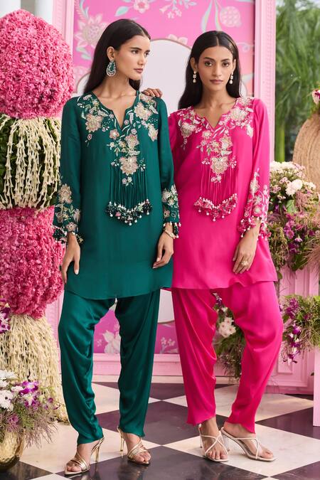 Buy_Seema Thukral_Emerald Green Silk, Satin, Organza Tassels, Beads, Syna Embellished Kurta Set 