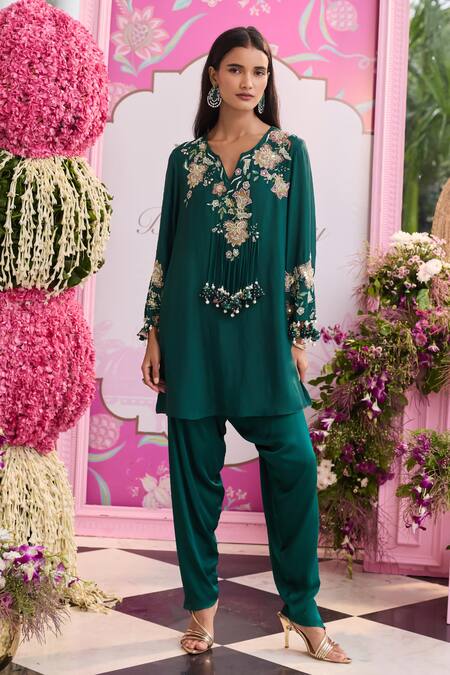Shop_Seema Thukral_Emerald Green Silk, Satin, Organza Tassels, Beads, Syna Embellished Kurta Set 
