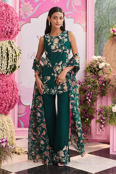 Seema Thukral Rashi Embroidered Kurta Set 