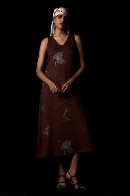 Buy_The Summer House_Brown Tencel V-neck Saira Zodiac Print Midi Dress 